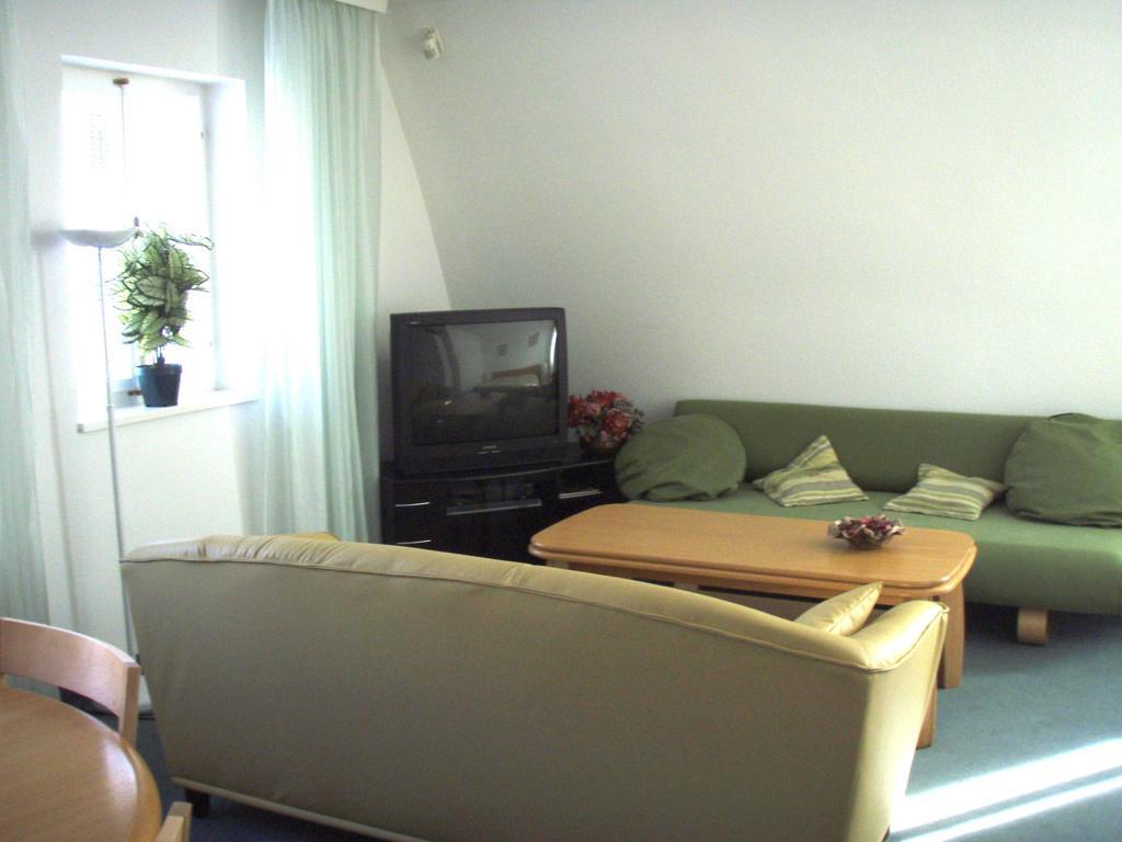 Apartment Pec *