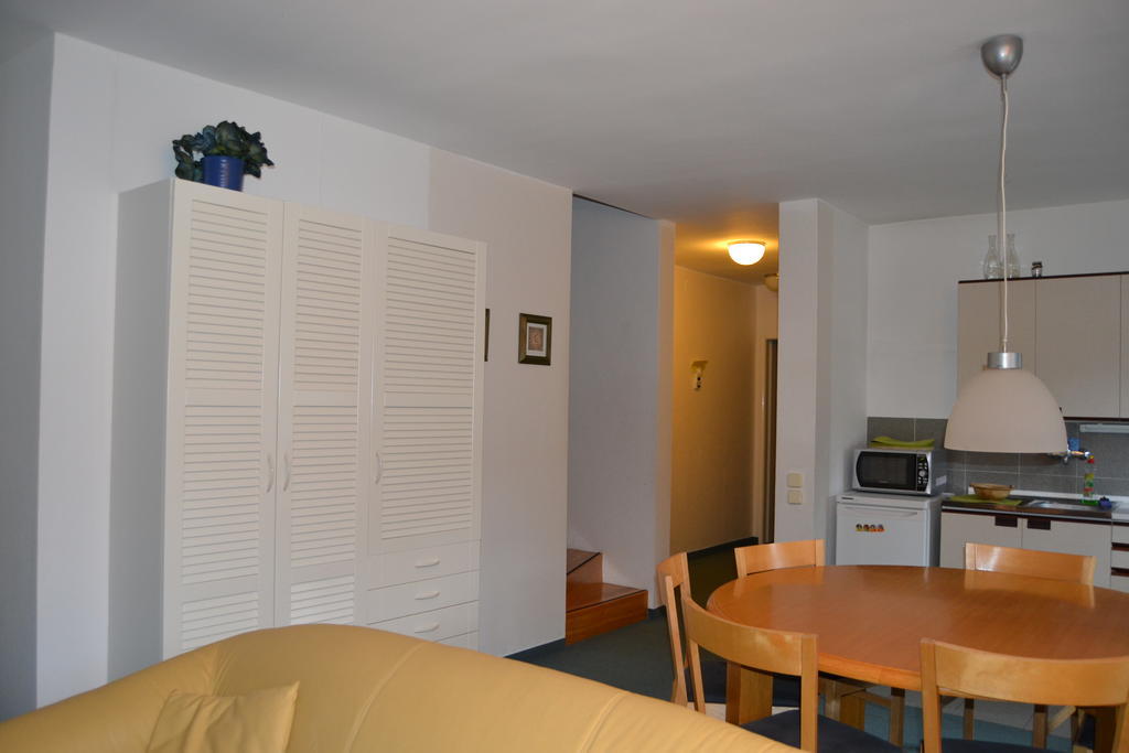 Apartment Pec *